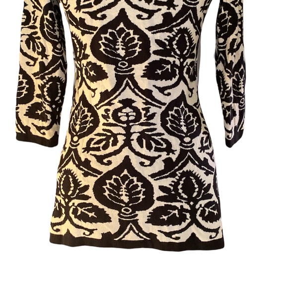 J. McLaughlin Black & Cream Damask Tunic Sweater - XS - Picture 7 of 10